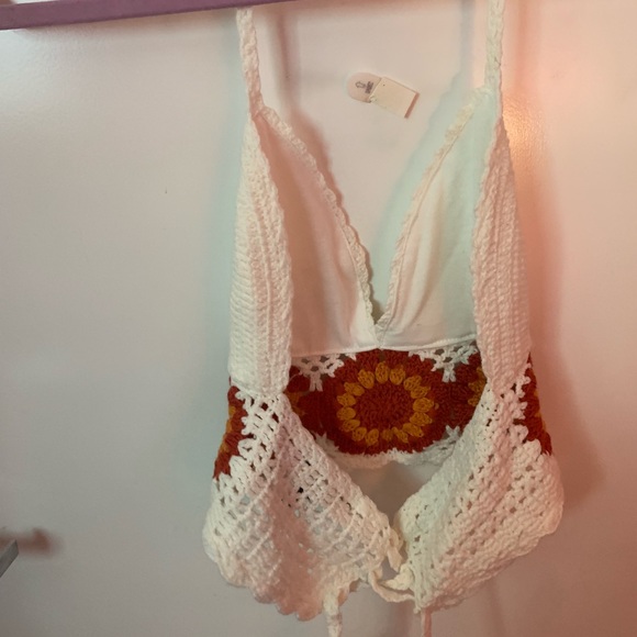 White and orange crochet bra too - Picture 4 of 4